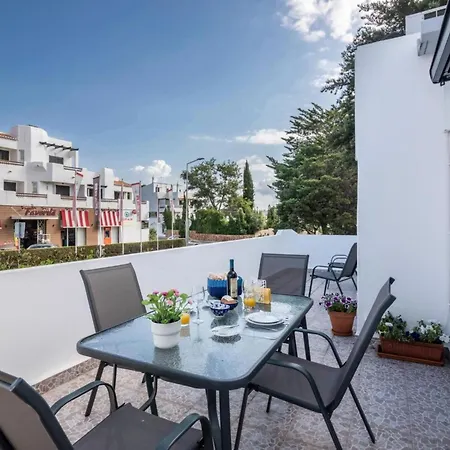 Pearl Coast By Interhome Appartement